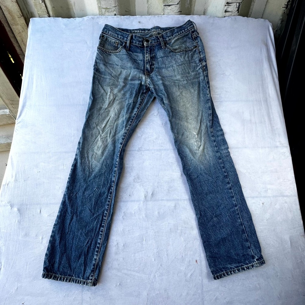 Old Navy Jeans Mens 31x32 Blue Denim Medium Wash Distressed Logo Casual Outdoor